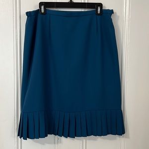 Karen Scott skirt size 14